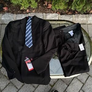 Boys Holiday Suit - 3 piece set